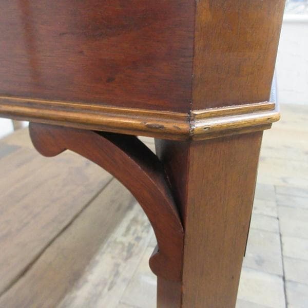 英国製 アンティーク 家具 べヴァン・ファンネル社 コーヒーテーブル 6111e