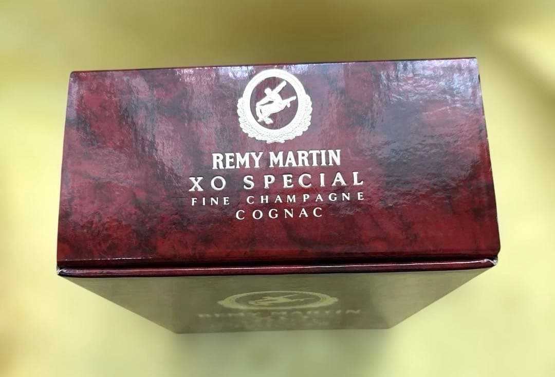 REMY MARTIN XO SPECIAL コニャック ボックス付き