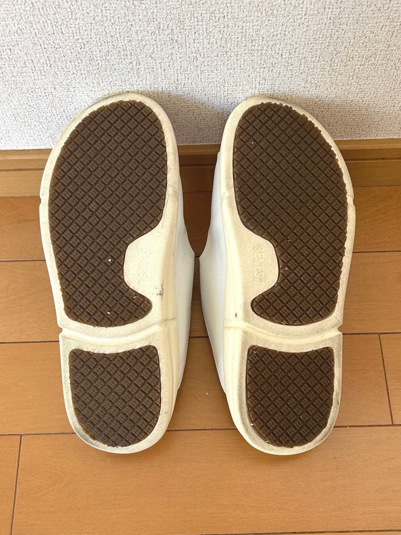 ベネシュサンダル　25cm