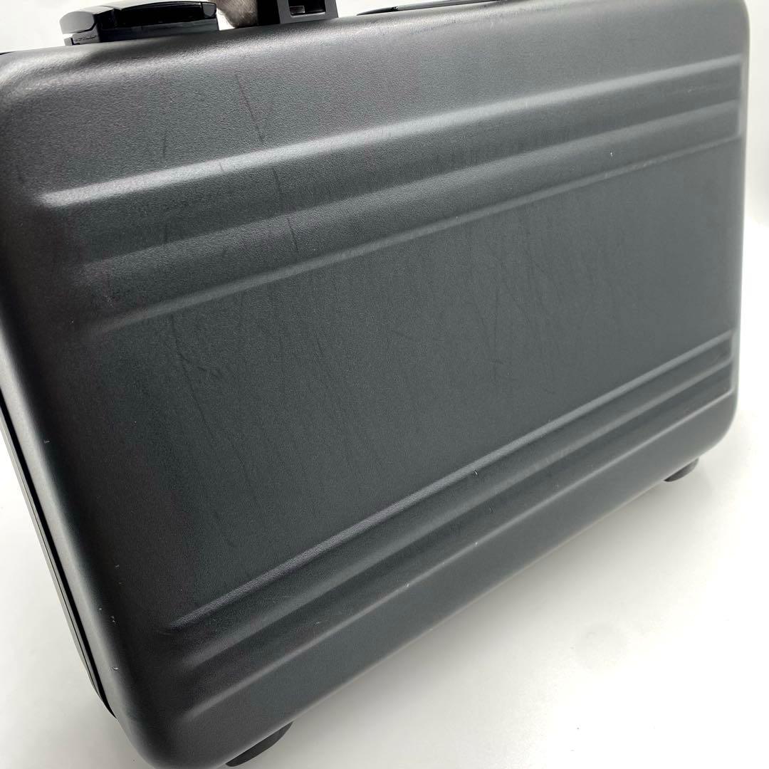 ゼロハリバートン アタッシュケース ビジネスバッグ ブリーフ 2way ガンメタ