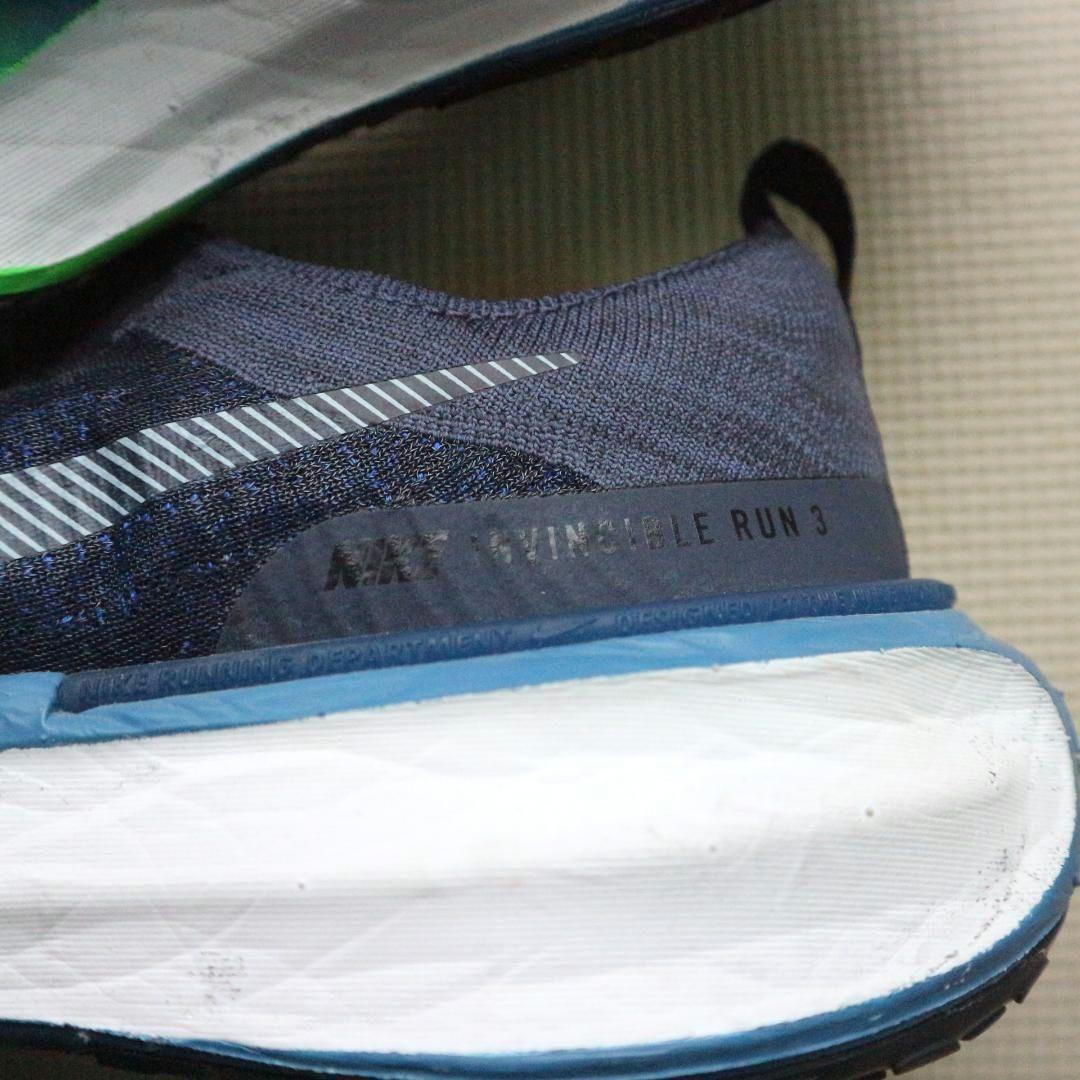 美品ナイキ 27.5cm インヴィンシブル3 厚底 ランニングシューズ マラソン
