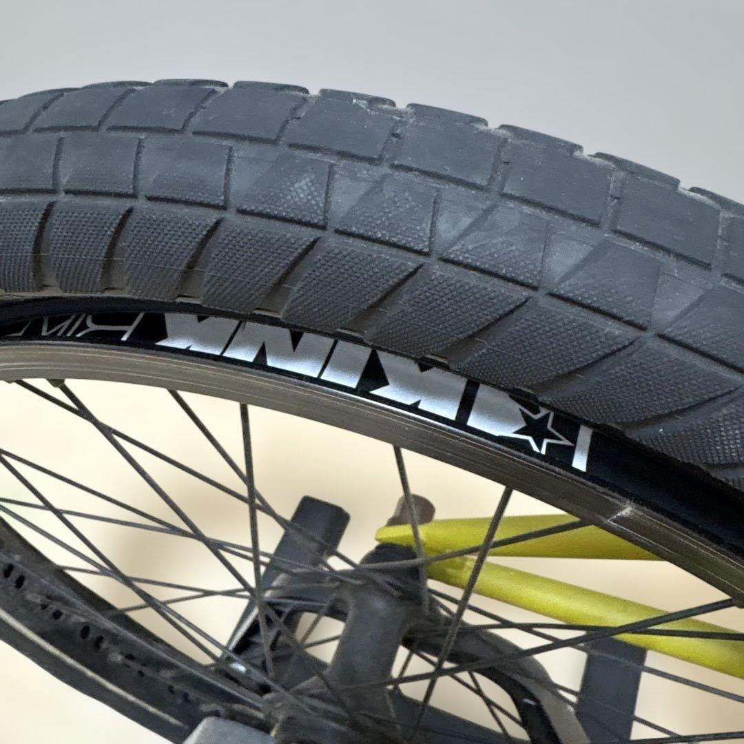 BMX フライバイク fly bikes イエロー ニュートロン　本体