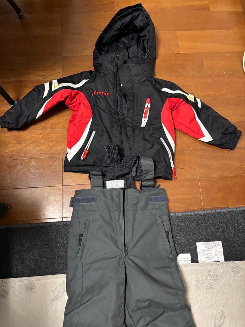 子供用スキーウェア（phnix）