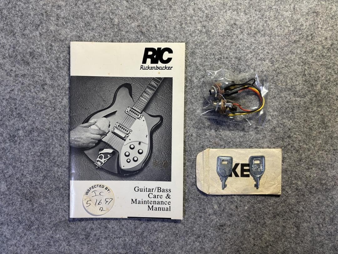 Rickenbacker 360 サンバースト1997年（純正ハードケース付き）