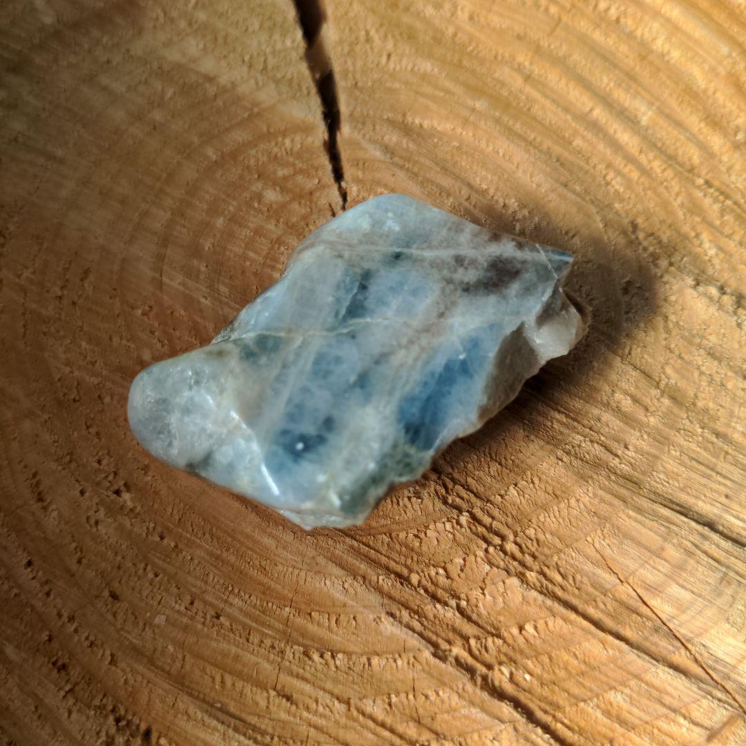 【糸魚川翡翠】17《入りコン沢》