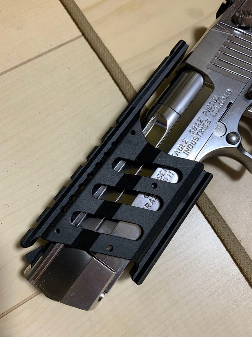 絶版　LayLax ライラクス 東京マルイ デザートイーグル マウントベース