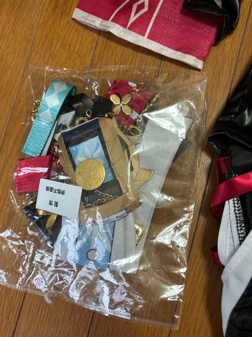 タイムセール　S サイズ　　崩壊スターレイル　トパーズ 服とウイング