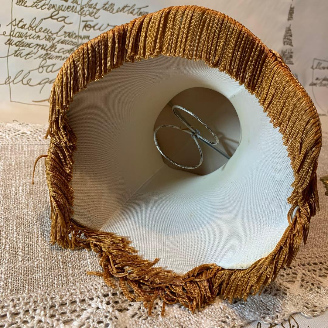 フランス製　アンティークのセーブル焼の電気スタンド！シェードも綺麗で素敵です！