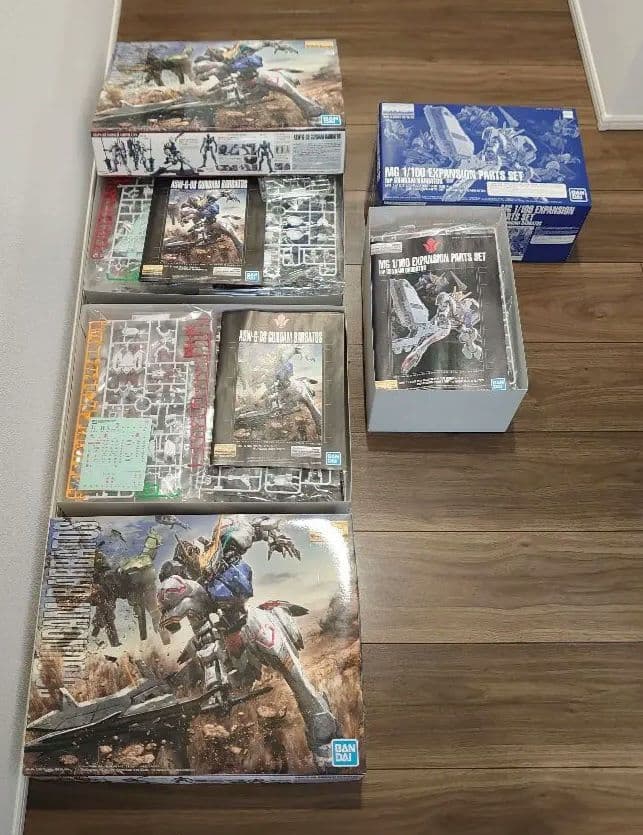 MG 1/100 ガンダムバルバトス（２体） 及び拡張パーツ セット