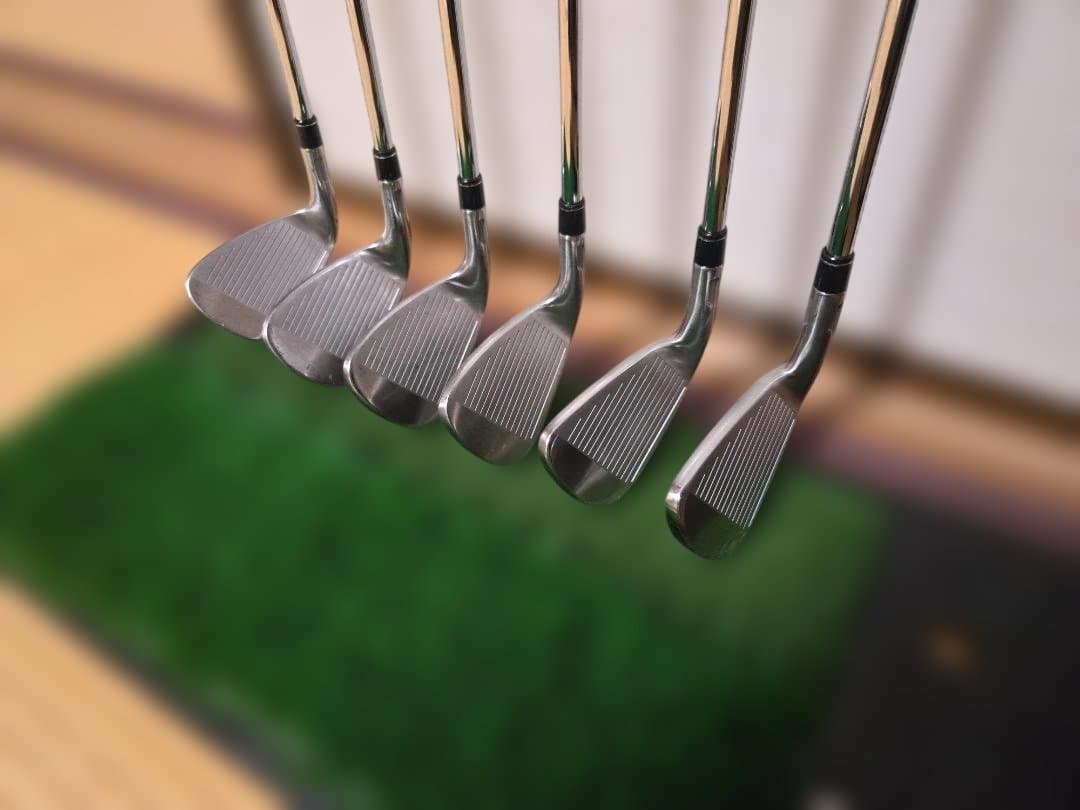 テーラーメイド　ステルスアイアン　6-9 P,AW 6本セット　スチールシャフト