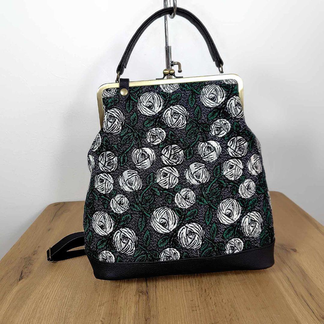 【専用】ミナペルホネン/2025rosyロージィーネイビー/がま口リュック