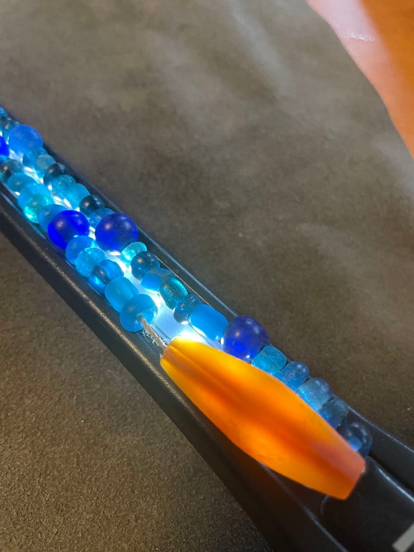 出土　古墳時代　赤瑪瑙製12面切子玉　瑠璃玉1連