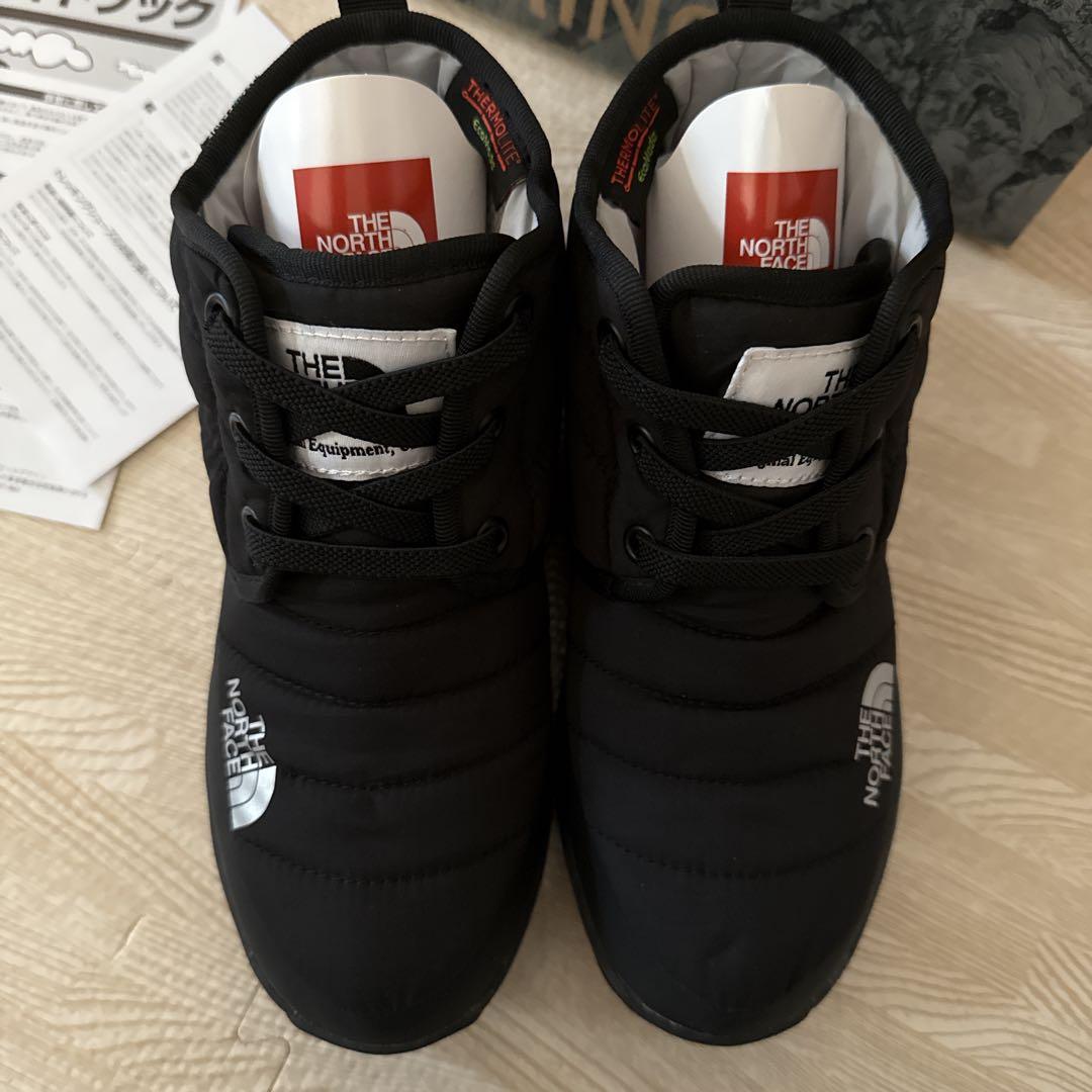 美品 THE NORTH FACE ノースフェイス ヌプシトラクションライト