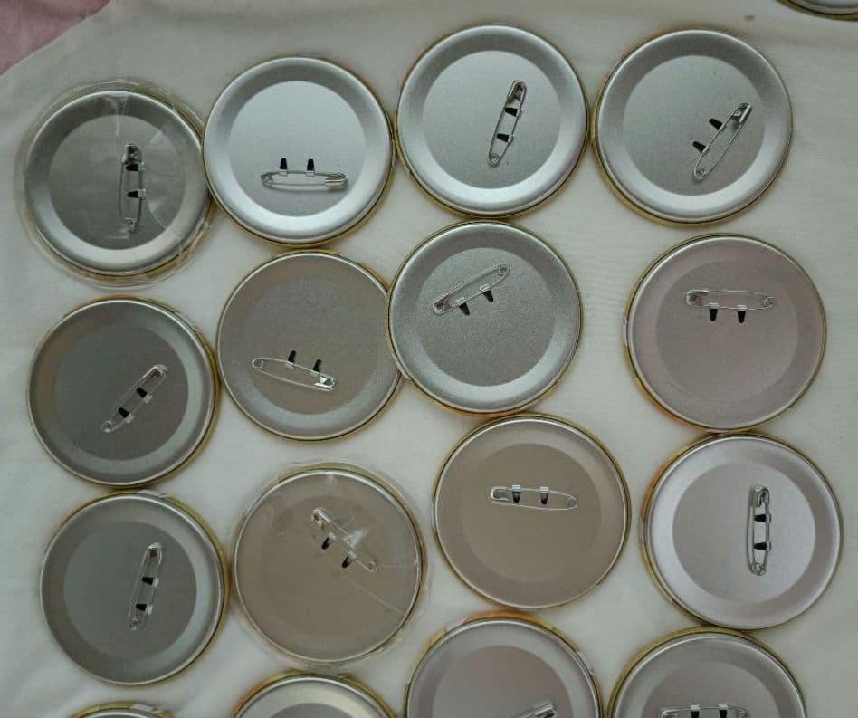 すとぷり　るぅと　Big缶バッチ　2022　summer