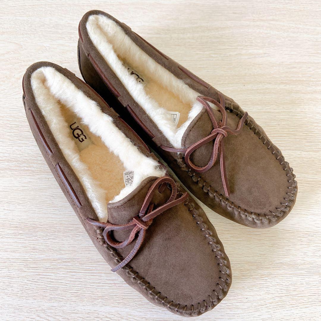 新品未使用　UGG アグ　dakota　モカシン　24cm 美品