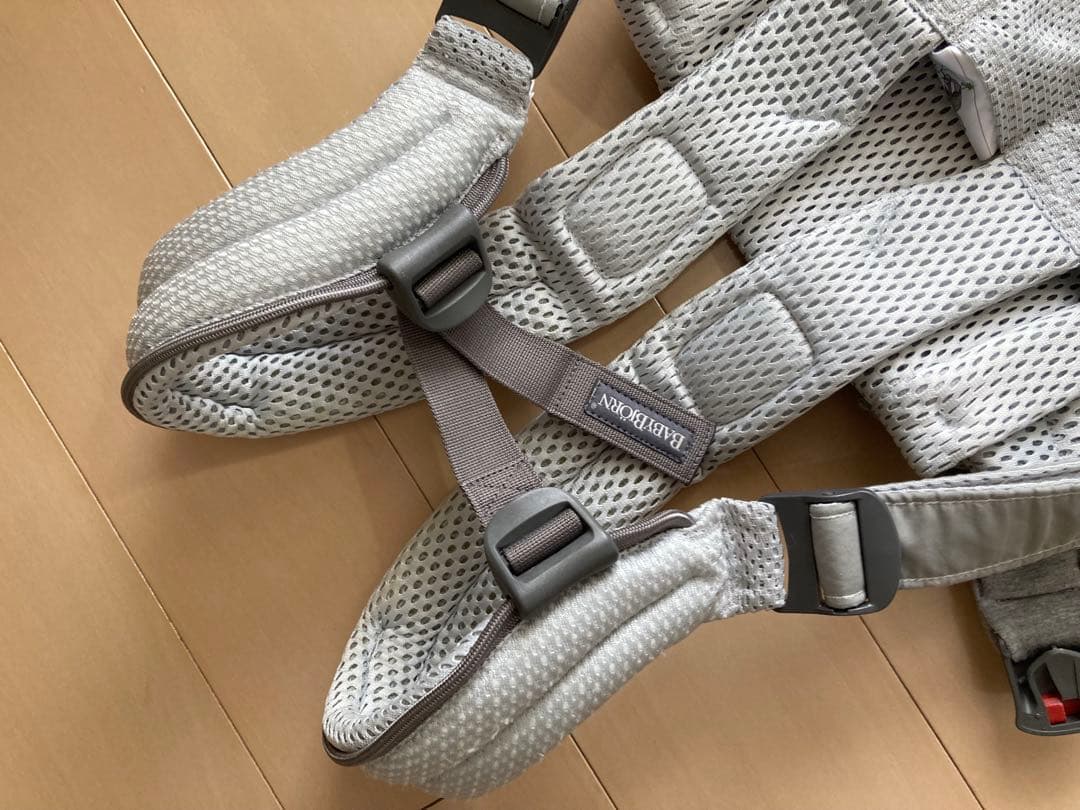 BABYBJÖRN HARMONY 抱っこ紐 グレー