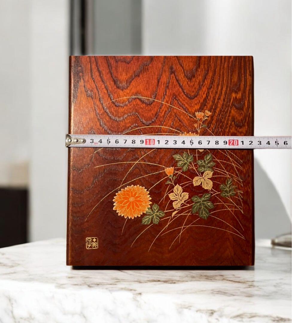 ヴィンテージ日本製蒔絵漆箱 – 高級装飾品