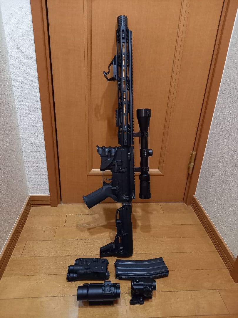 東京マルイ　次世代電動ガン　M4 socomベース　MTR-16仕様