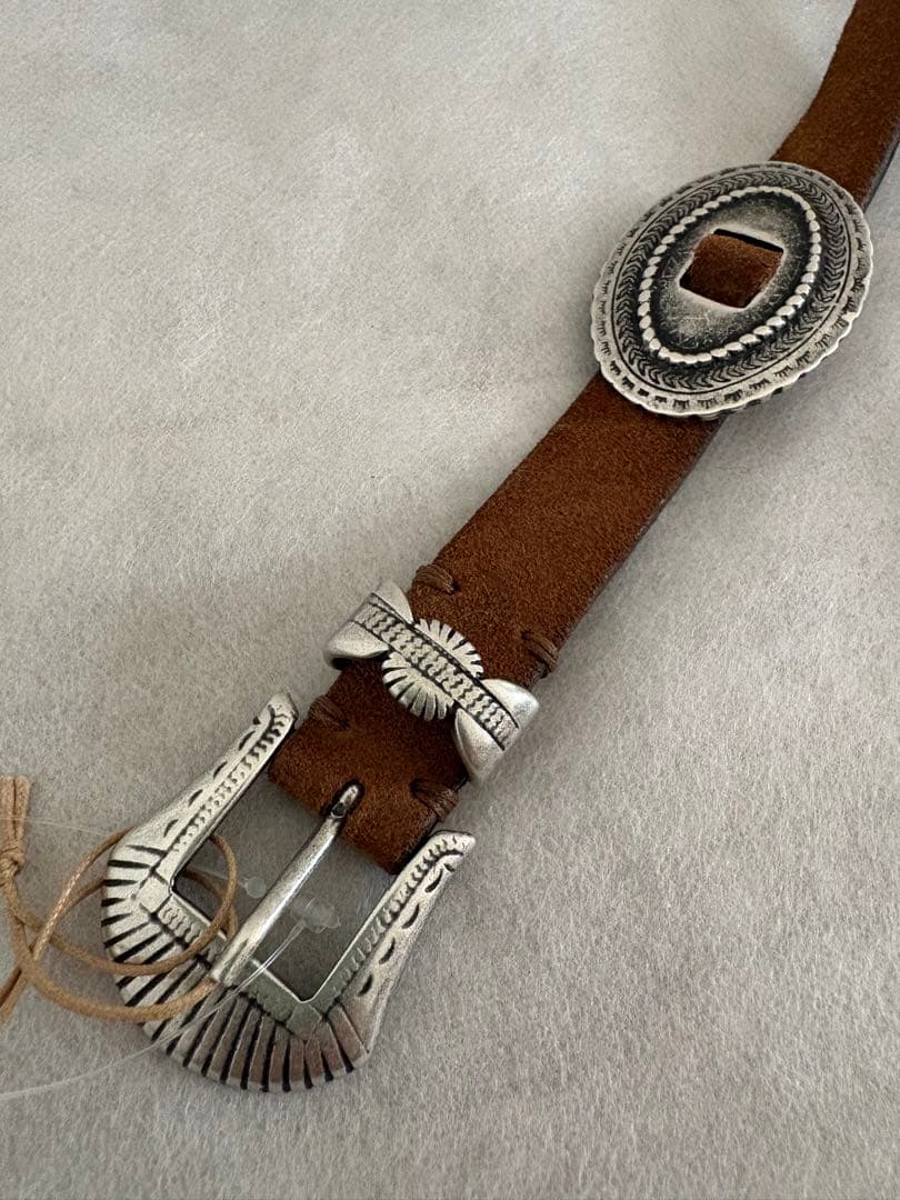 新品未使用PUNTOVITAプントヴィータ CONCHOベルトコンチョSUEDE