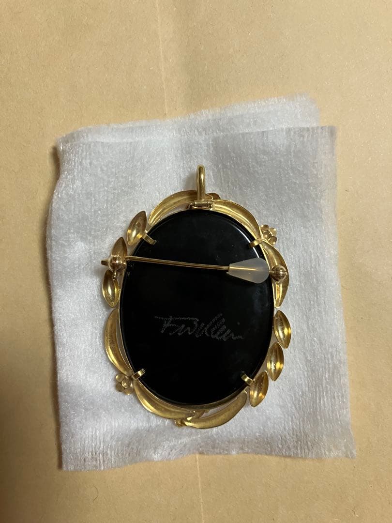 カメオブローチ・ペンダント F.W 