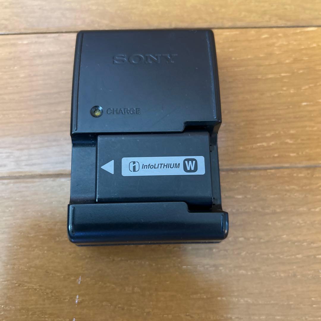 SONY NEX-5 ミラーレス一眼カメラ　充電器付き