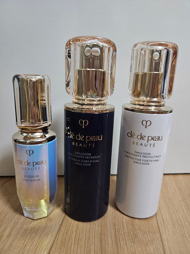 clé de peau BEAUTÉ 美容液等 4点セット