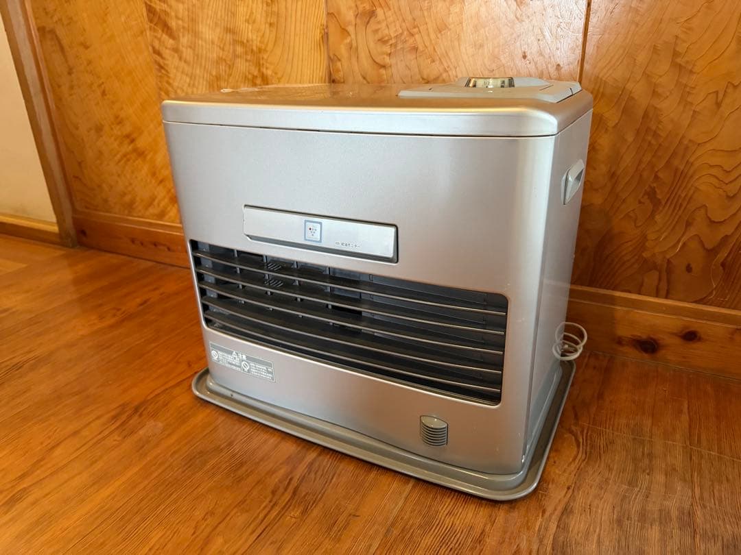 石油ファンヒーター　SHARP OK-S58CR ジャンク扱いでお願いいたします