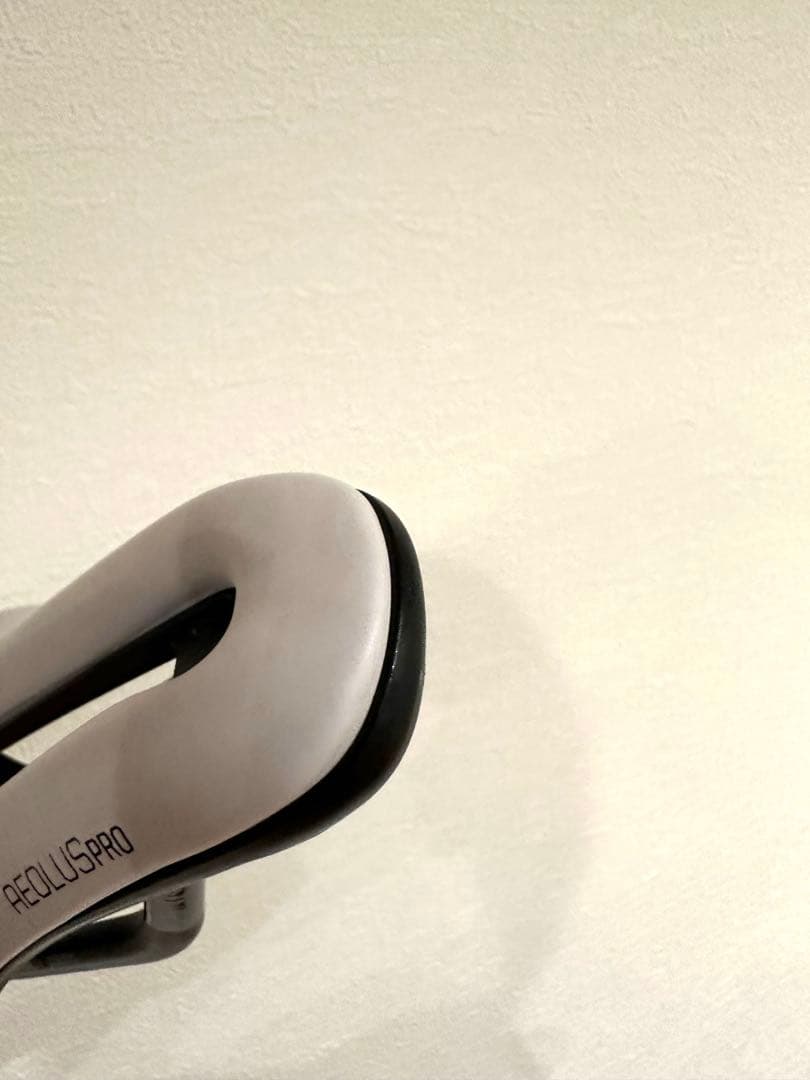 美品BONTRAGER AEOLUS PRO カーボンレール サドル