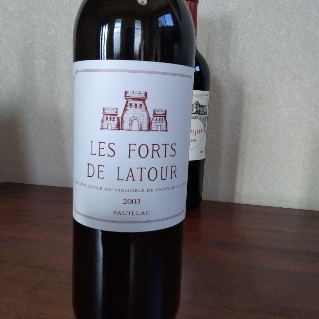 レ・フォール・ド・ラトゥール2003　シャトー・カロン・セギュール