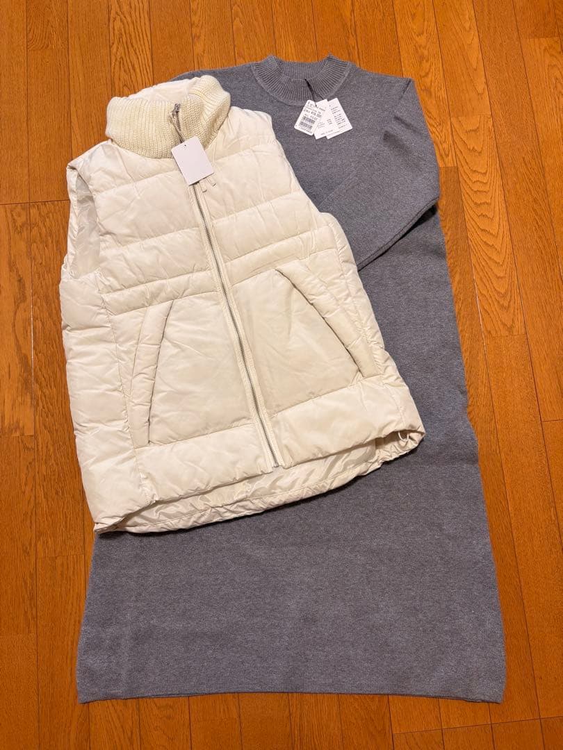 【新品】ヤマダヤ　ダウンベストとワンピース セット
