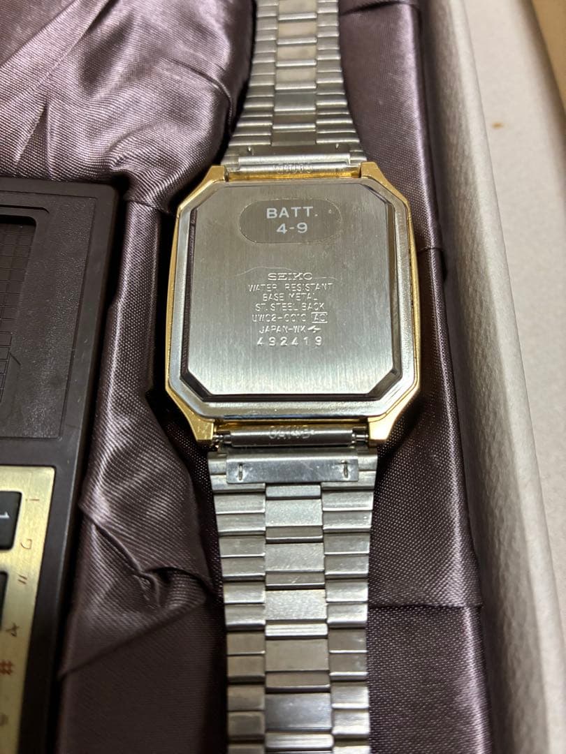 SEIKO UW02-0010 メモダイアリー ゴールド デジタル クオーツ