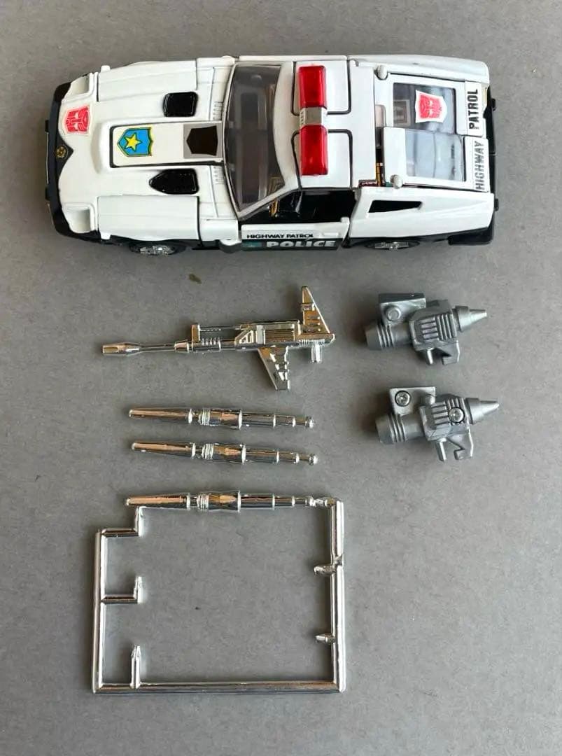 トランスフォーマー　サイバトロン　戦略家　プロール　1982年　タカラ