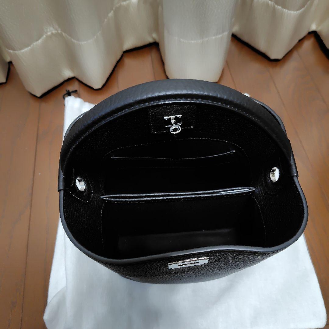 【本日限定価格】【極美品】michino バゲットバック オデオンミニ ブラック