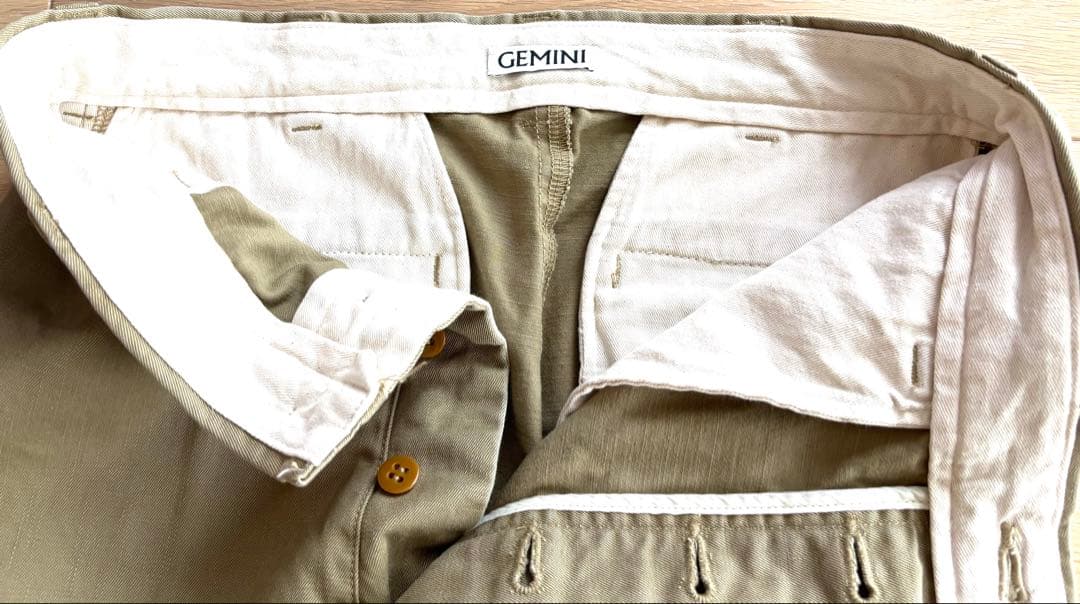 新品　未使用　ワイドシルエット　チノパン　GEMINI ゲミニー