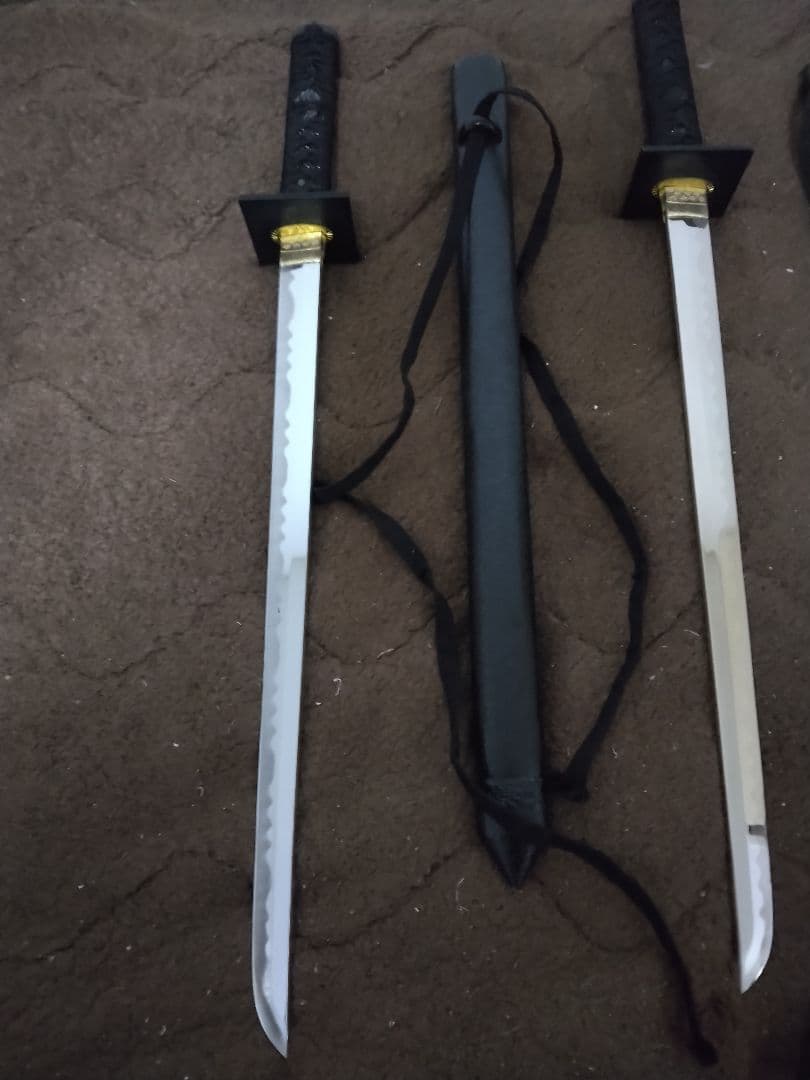 模造刀　忍者刀2本