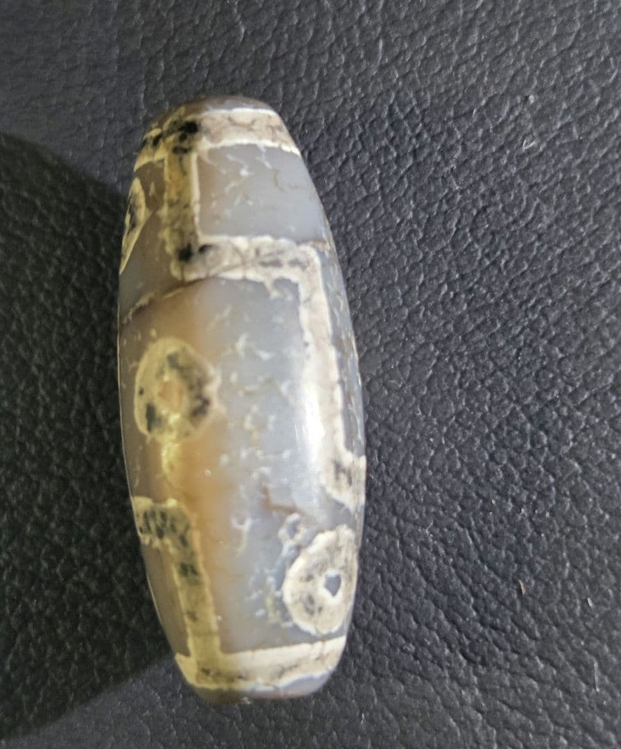 943　天珠　九眼天珠　貴重　珍品　dzibeads　！