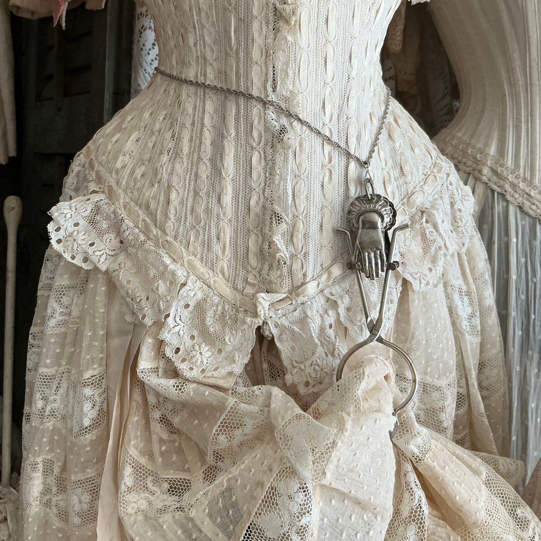 【超希少】１９世紀　フランスアンティーク　リフタークリップ　ハンドモチーフ