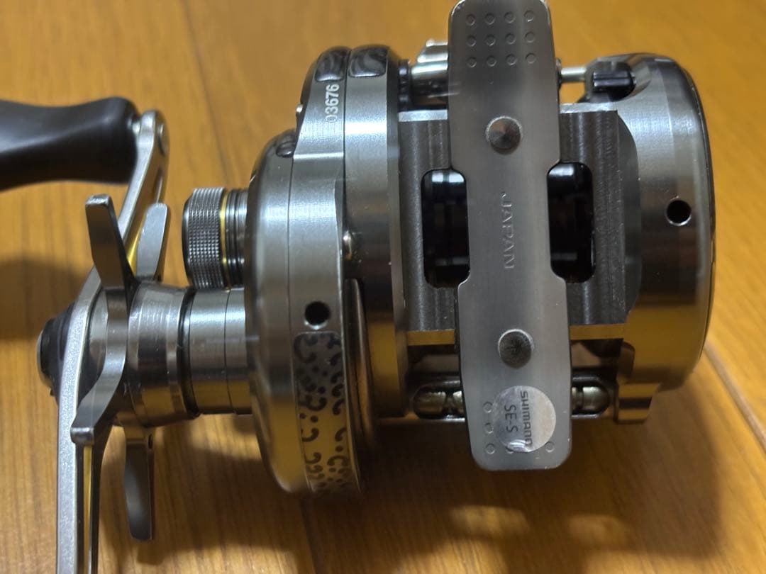 シマノ カルカッタコンクエストBFS HG アベイルシャロースプール