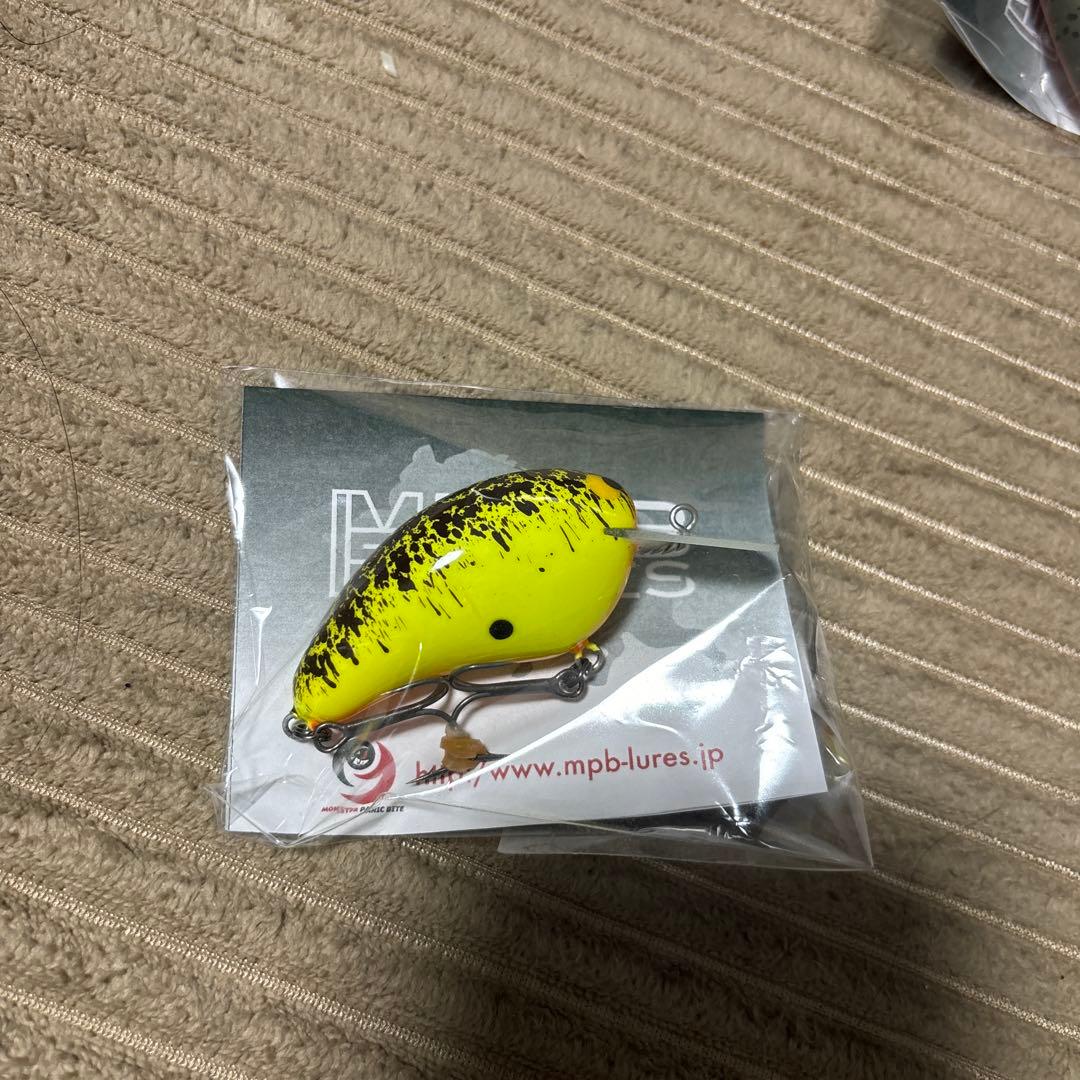 MPB LURES クランクベイト イエロー/ブラック