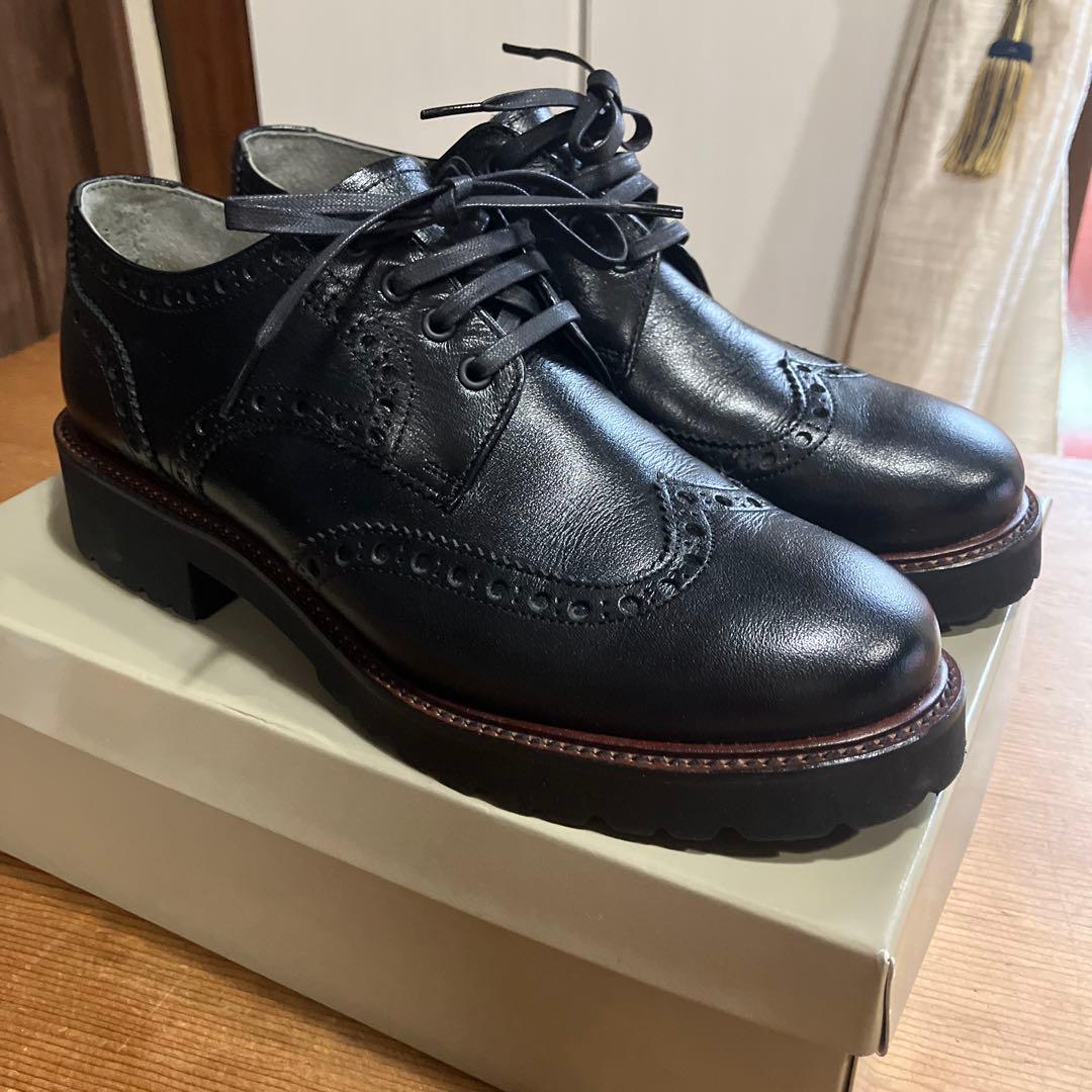 マーガレットハウエル　レザー レースアップウイングチップシューズ