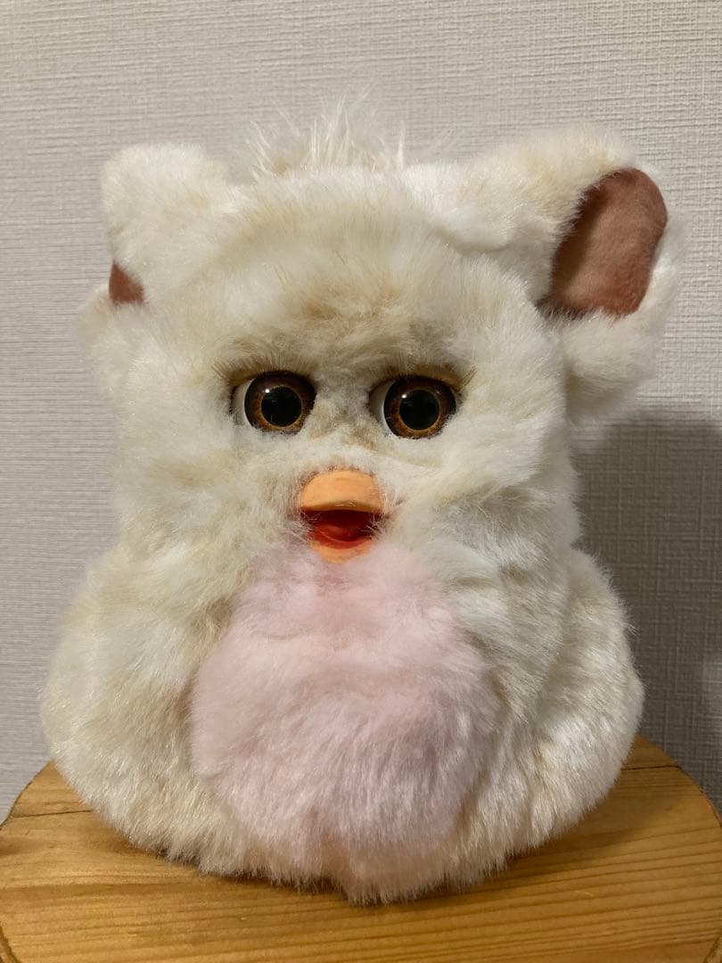 ファービー2 キャラメルシロップ ベージュ×茶目　英語版