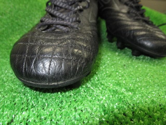 Mizuno Morelia Neo II β 26.5