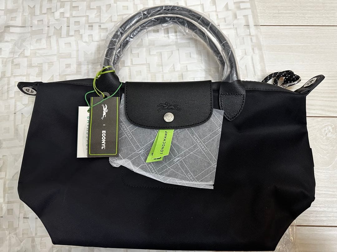 最終値下げ ロンシャン LONGCHAMPハンドバッグ 黒 新品未使用