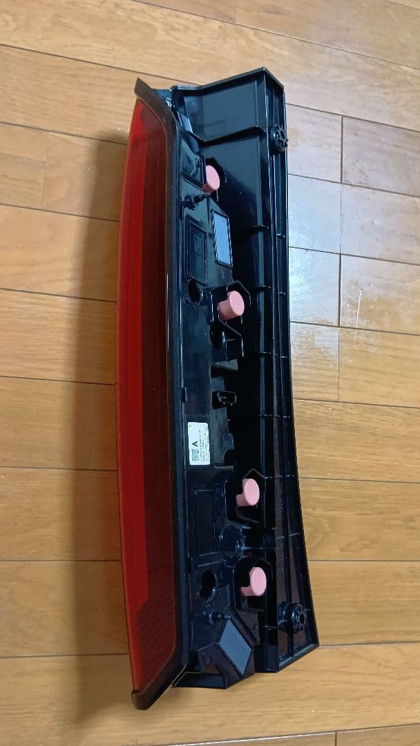 N-BOX JF5 JF6 純正 テールランプ 右側