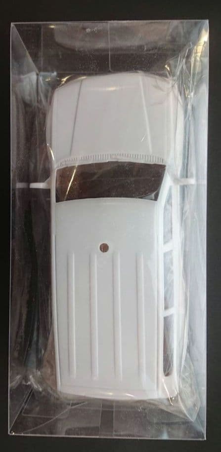 ミニッツ ランドクルーザー ホワイトボディ