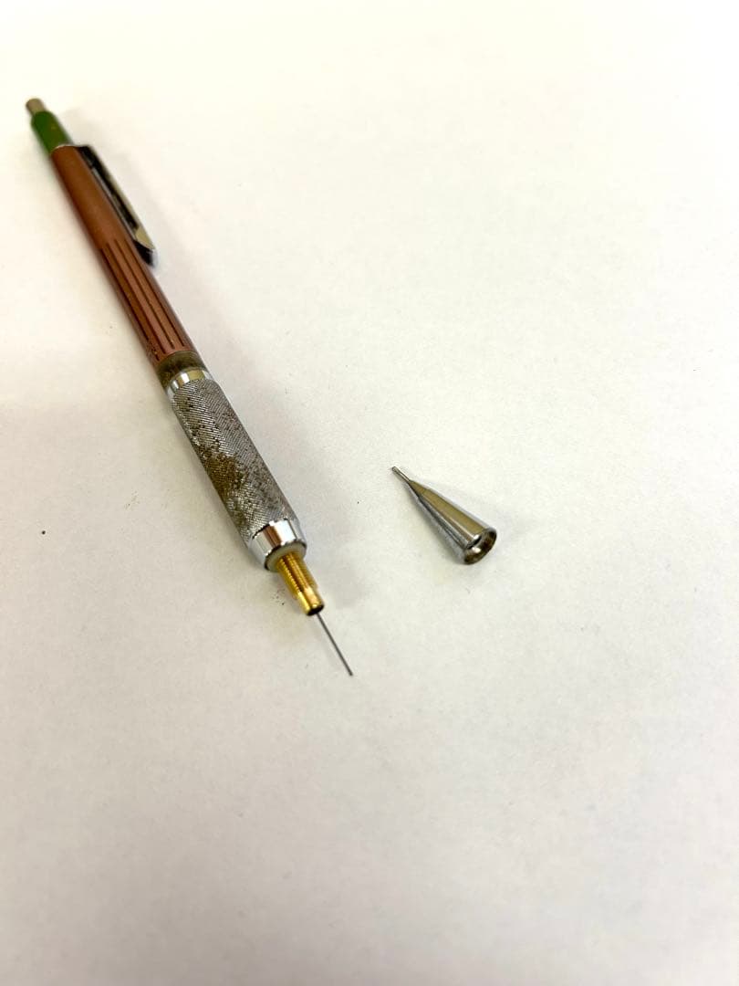 P137 ペンテル PG2003 製図用品0.3mm 高精度シャーペン　文房具