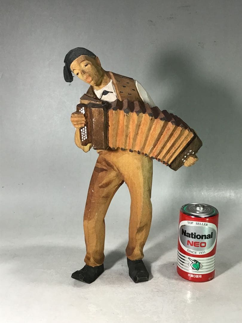 ビンテージ ハンスハグラー アコーディオン奏者 木彫り 人形 スイス 農民美術