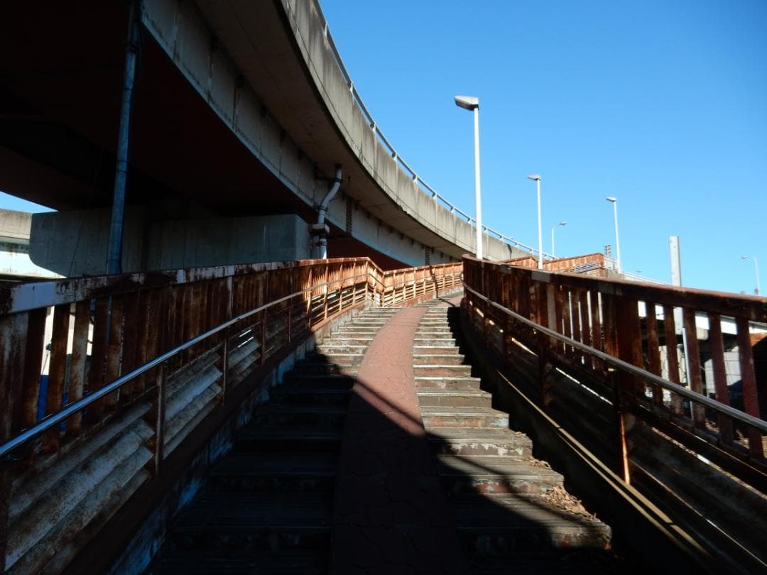 Nikon COOLPIX S9700（外装極上品・実写作例あり）