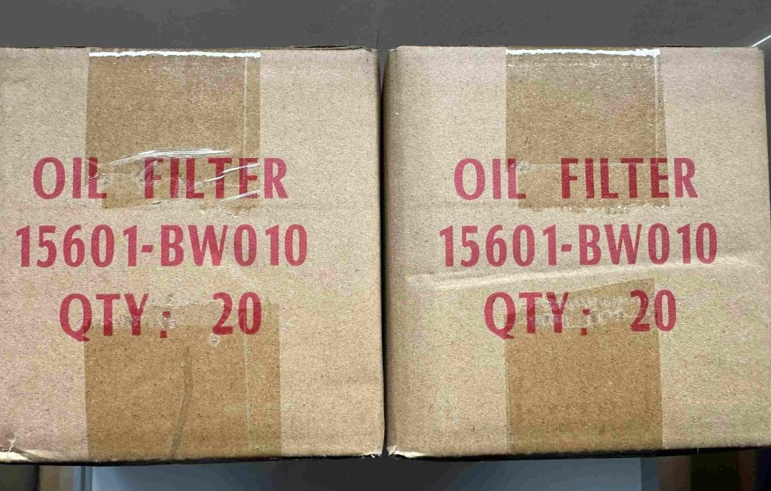 ダイハツ純正オイルエレメント　オイルフィルター４０個【１５６０１－ＢＷ０１０】