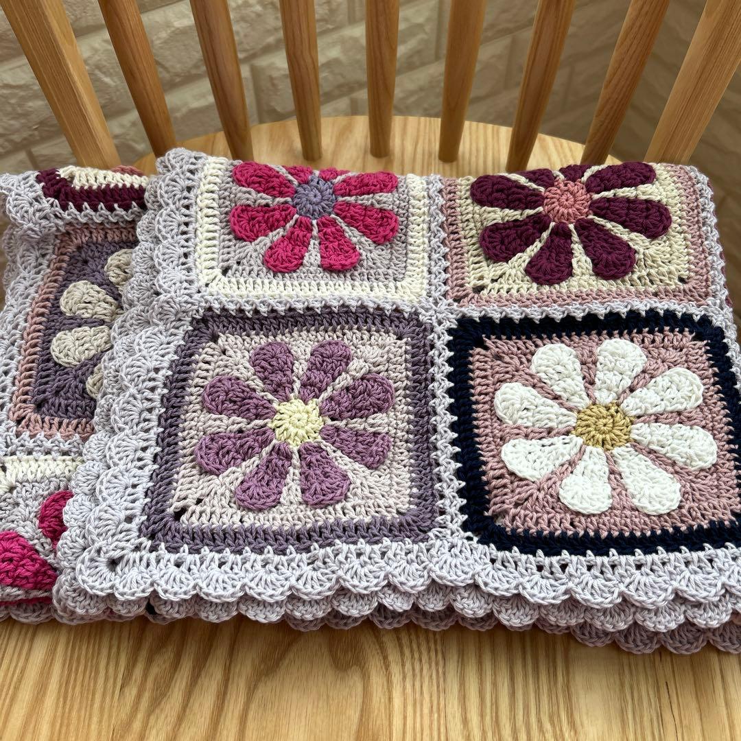 デイジー お花のモチーフ編み マルチカバー ブラケット コットン モーブカラー